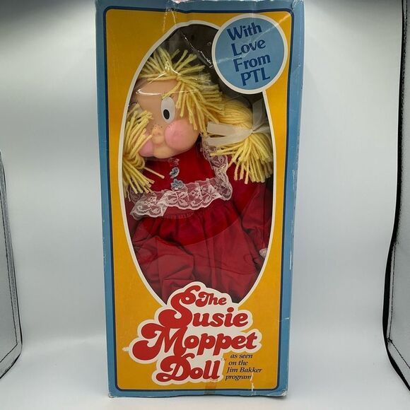 VIntage 1985 PTL Club The Susie Moppet Doll By Jim & Tammy Baker  ORIGINAL BOX - Picture 6 of 7